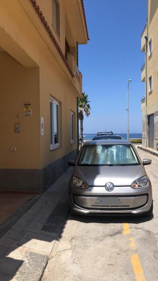 Carolina Apartments - Monolocale Capo dʼOrlando Exterior foto